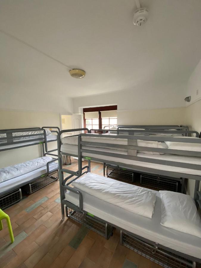 Privékamer met 6 Bedden